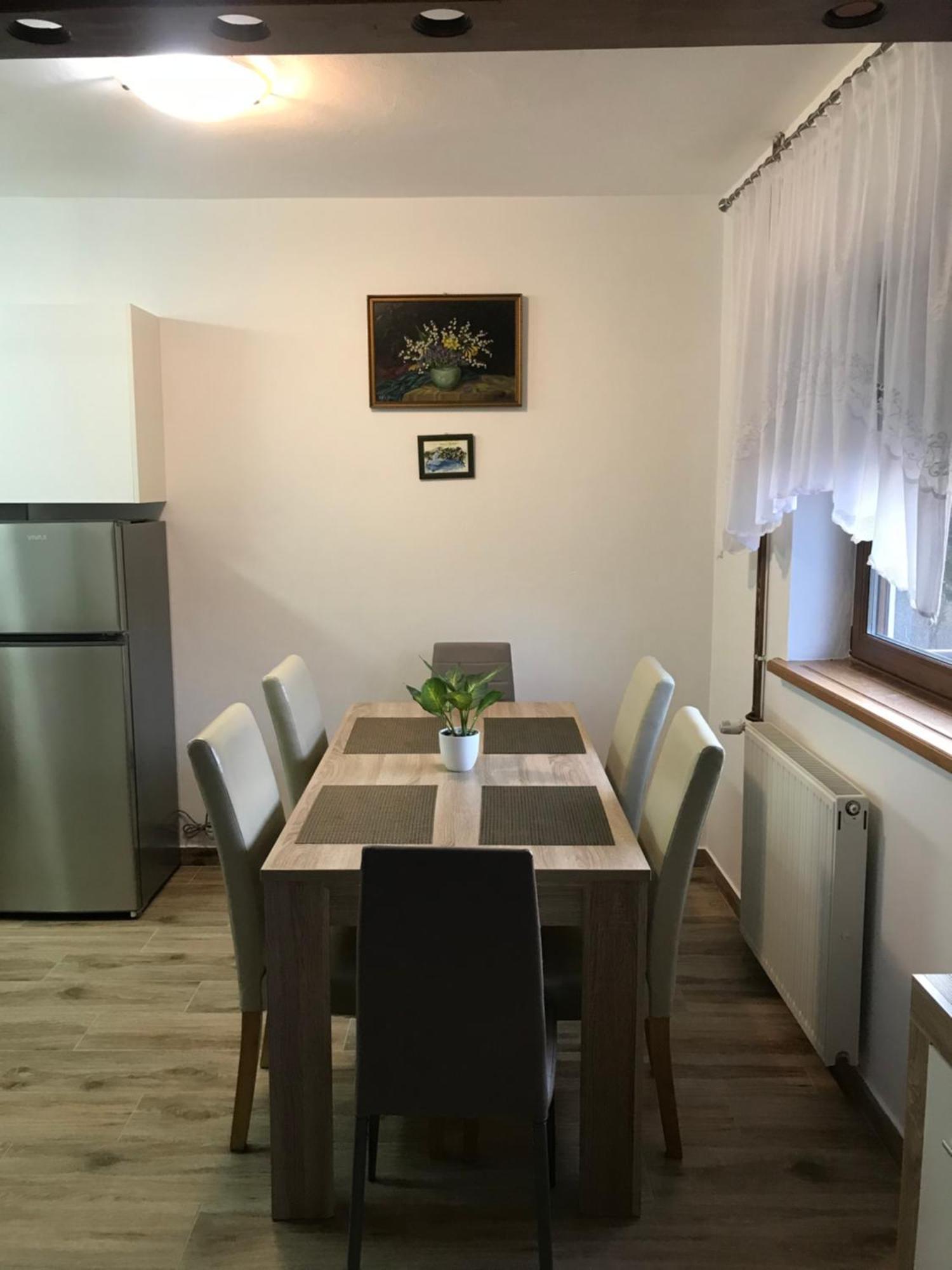 Apartments Renata Smoljanac Luaran gambar